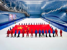 解析“小口袋对子”的困境：在没有中Set的情况下，你该如何止损？（小口袋对子难局解析：未击中三条该怎样止损？）