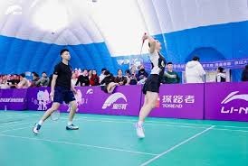 为什么主审需要在比赛中对每颗哪怕只有微擦痕的棒球进行更换